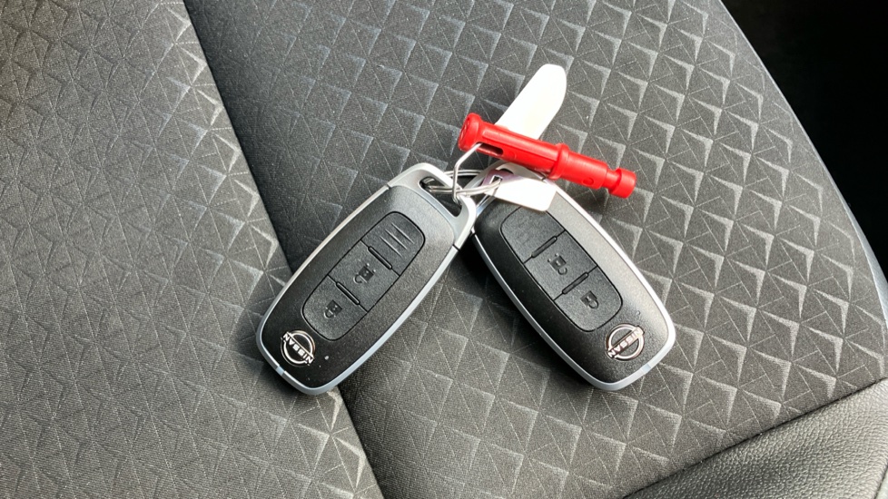 Nissan Juke 1.0 DiG-T 114 N-Connecta 5dr Petrol Hatchback - Image 20