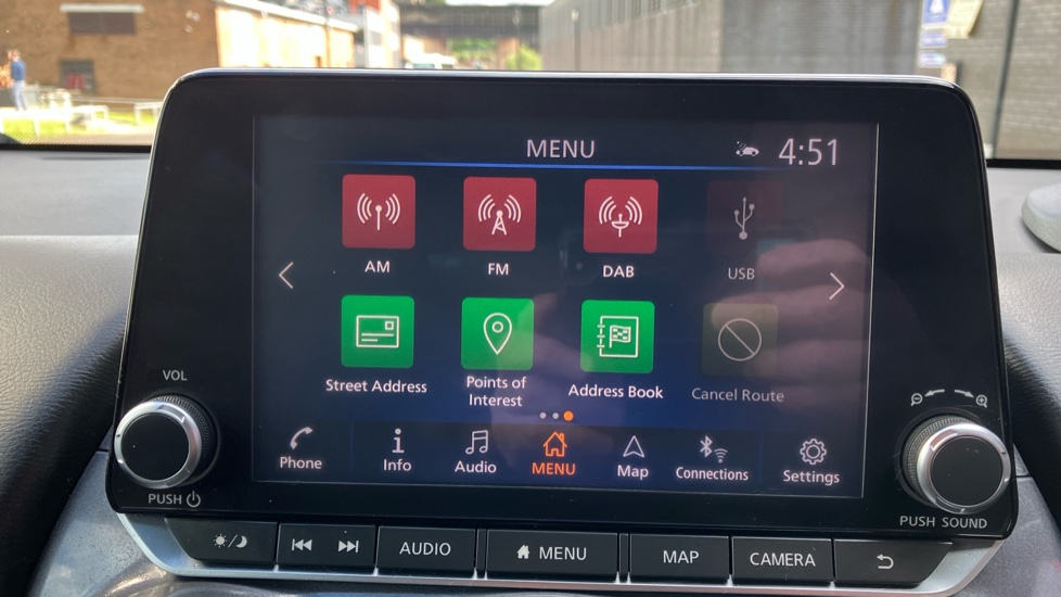 Nissan Juke 1.0 DiG-T 114 N-Connecta 5dr Petrol Hatchback - Image 44