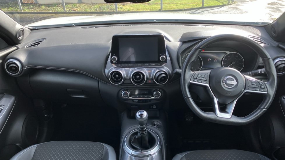 Nissan Juke 1.0 DiG-T 114 N-Connecta 5dr Petrol Hatchback - Image 10