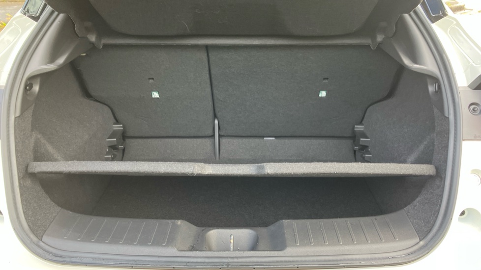 Nissan Juke 1.0 DiG-T 114 N-Connecta 5dr Petrol Hatchback - Image 28