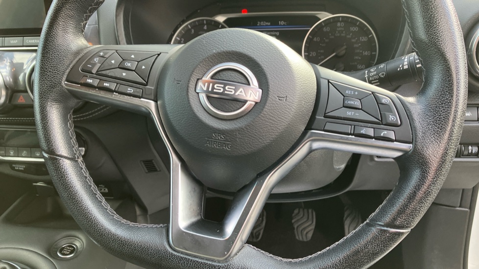 Nissan Juke 1.0 DiG-T 114 N-Connecta 5dr Petrol Hatchback - Image 37