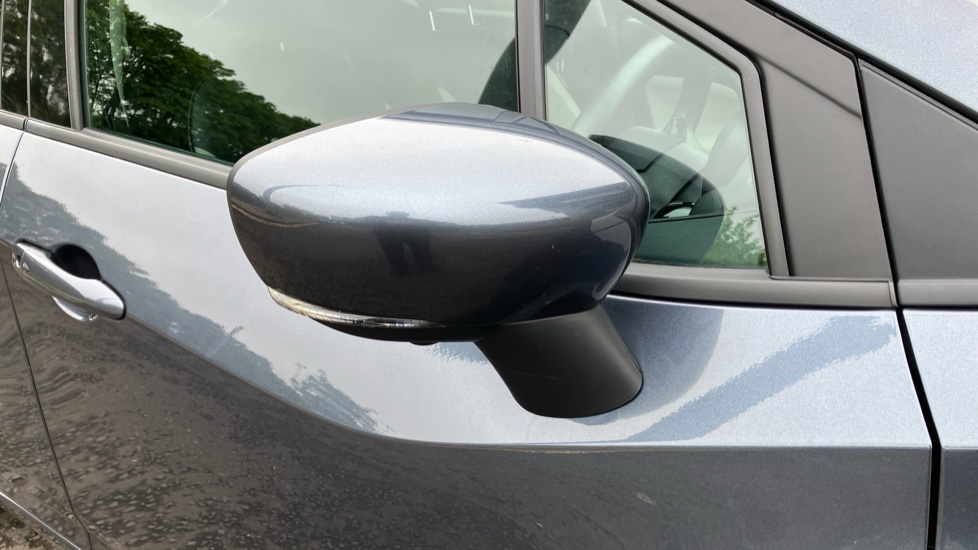 Nissan Micra 1.0 IG-T 92 Tekna 5dr Petrol Hatchback - Image 21