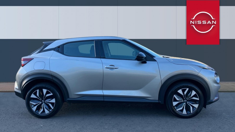Nissan Juke 1.0 DiG-T 114 Acenta 5dr Petrol Hatchback - Image 5