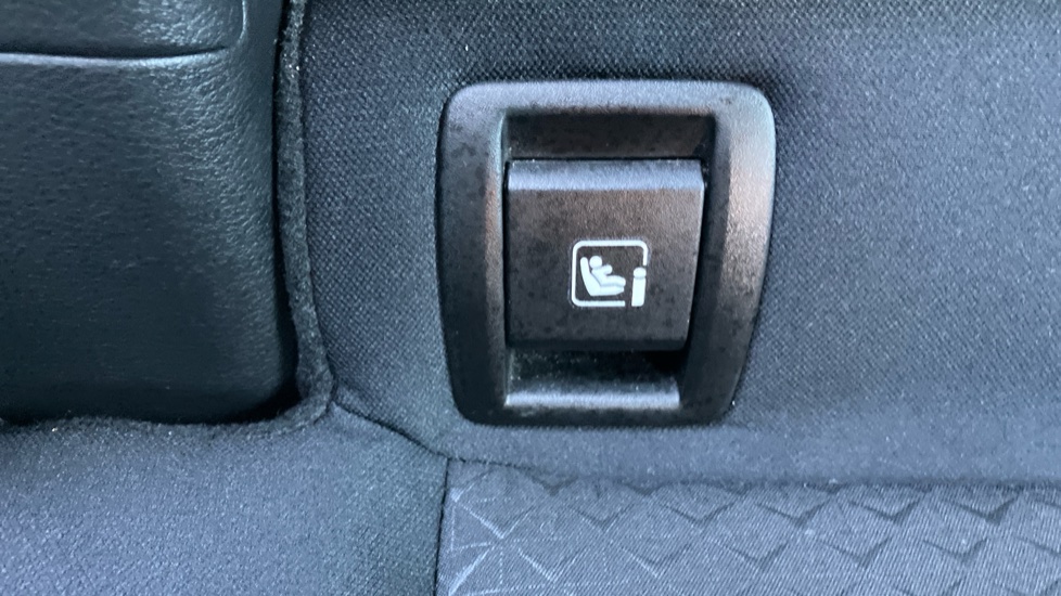 Nissan Juke 1.0 DiG-T 114 Acenta 5dr Petrol Hatchback - Image 30