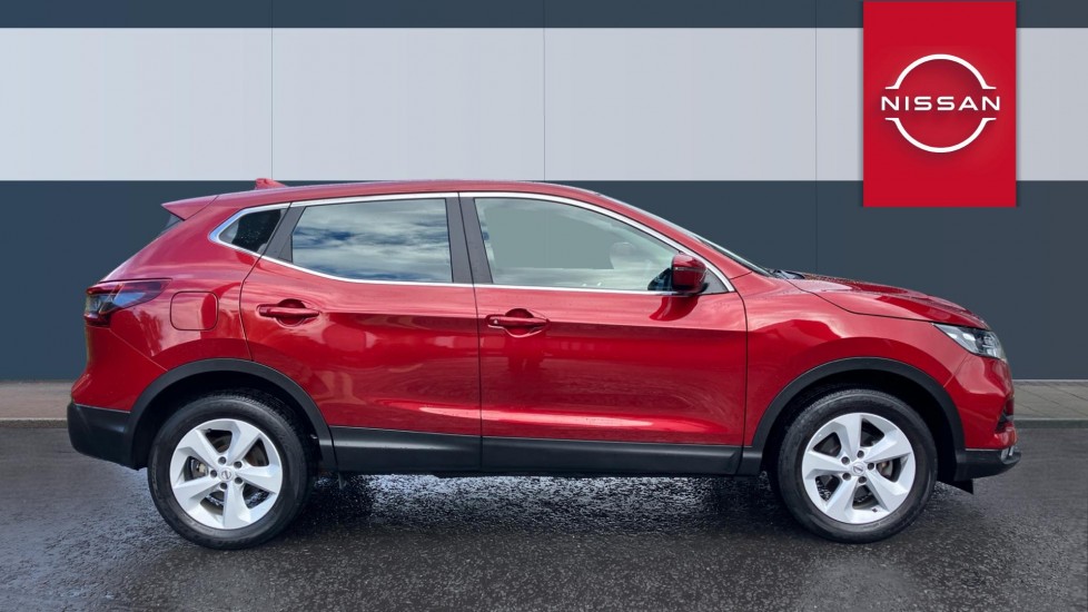 Nissan Qashqai 1.3 DiG-T Acenta Premium 5dr Petrol Hatchback - Image 5