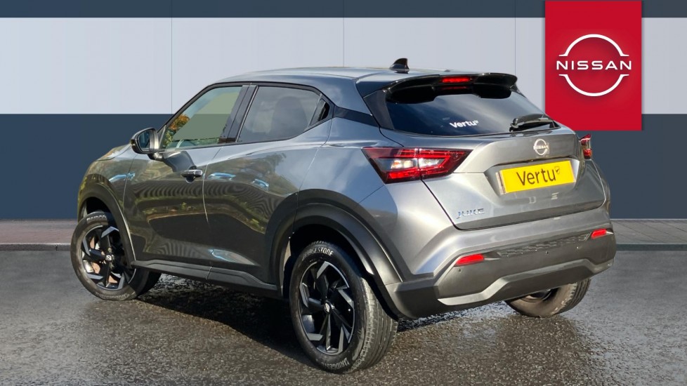 Nissan Juke 1.0 DiG-T 114 N-Connecta 5dr DCT Petrol Hatchback - Image 2