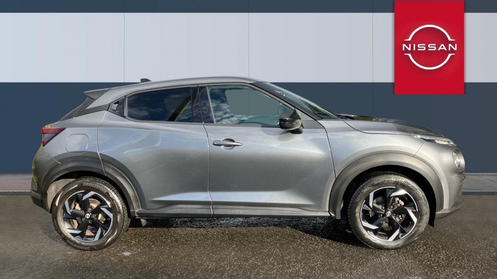 Nissan Juke 1.0 DiG-T 114 N-Connecta 5dr DCT Petrol Hatchback - Image 5