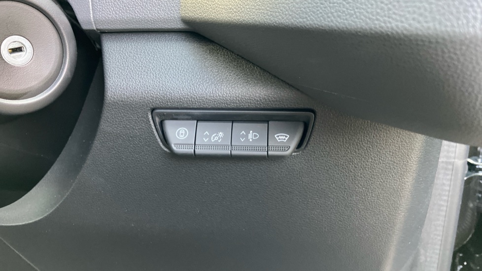 Nissan Interstar F35 L2 Diesel 2.0 dci 150ps H2 Tekna Van - Image 36