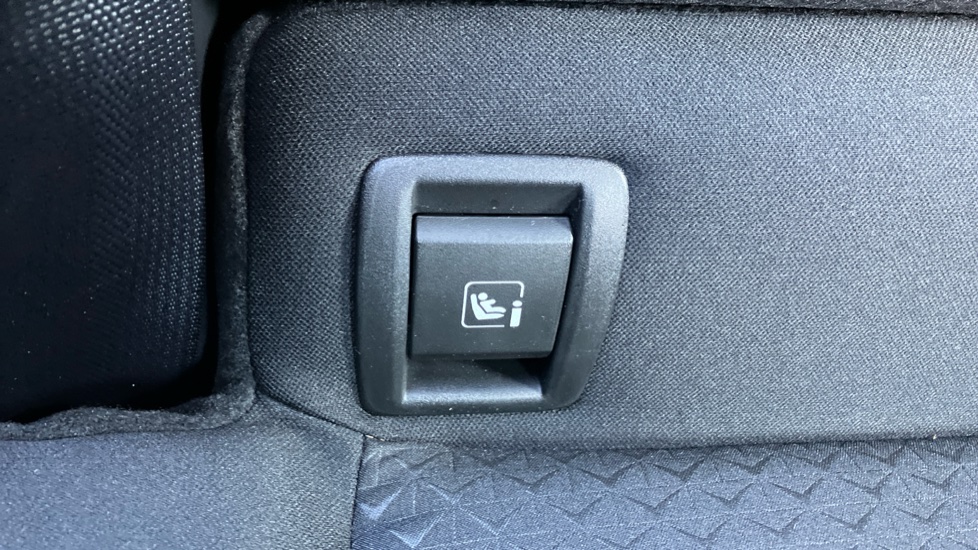 Nissan Juke 1.0 DiG-T Acenta Premium 5dr Petrol Hatchback - Image 30