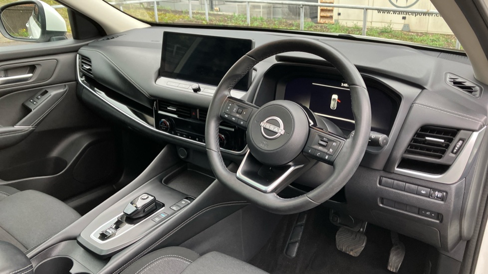 Nissan Qashqai 1.5 E-Power N-Connecta 5dr Auto Hybrid Hatchback - Image 11