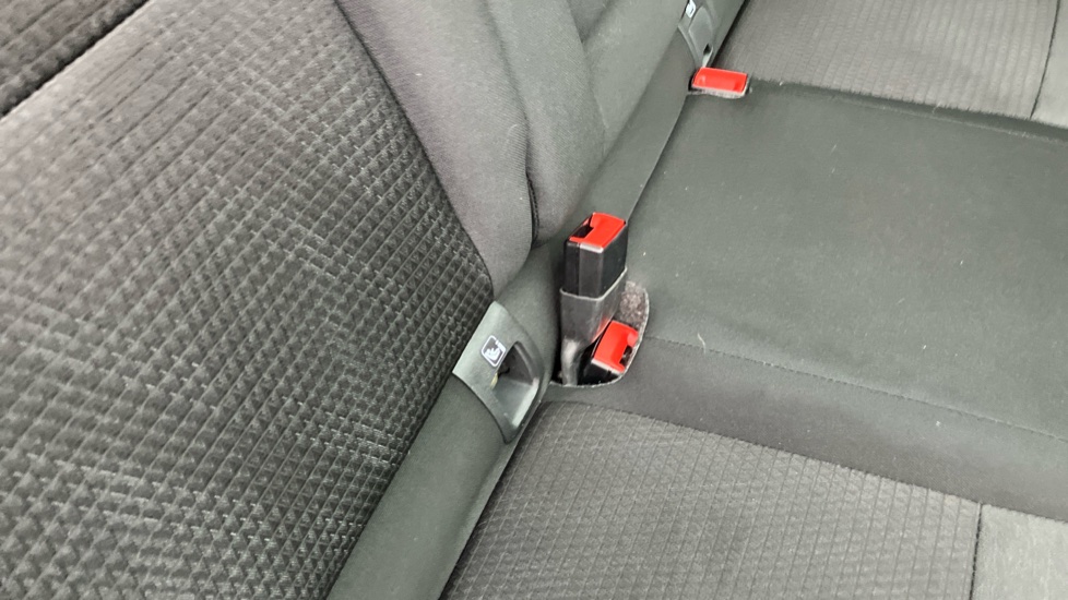 Nissan Qashqai 1.5 E-Power N-Connecta 5dr Auto Hybrid Hatchback - Image 17