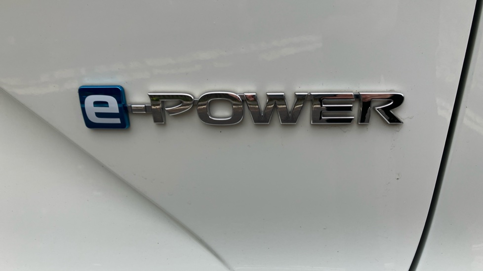 Nissan Qashqai 1.5 E-Power N-Connecta 5dr Auto Hybrid Hatchback - Image 26