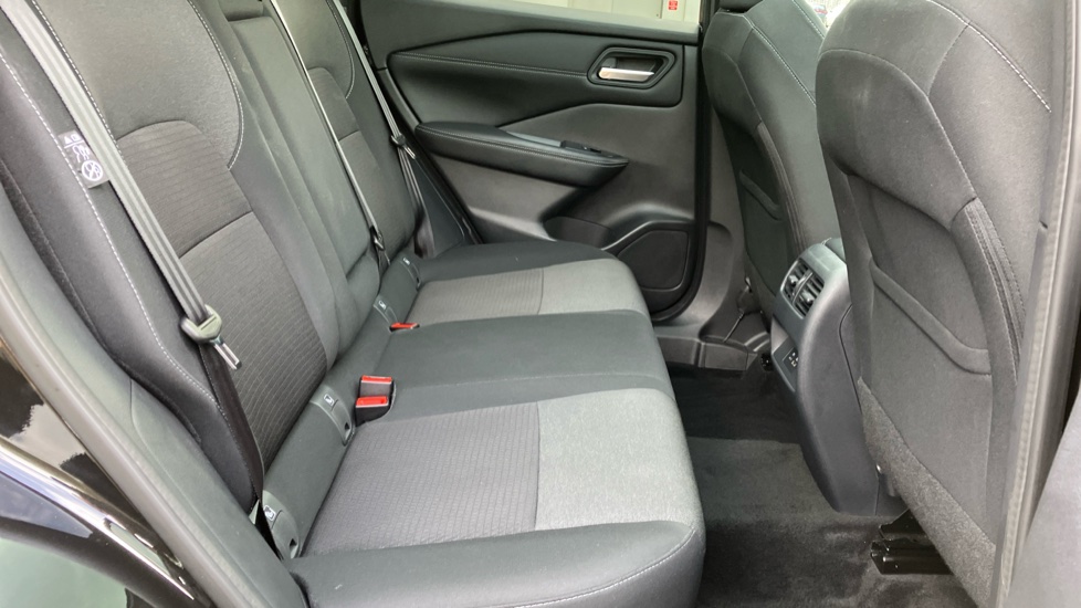 Nissan Qashqai 1.5 E-Power N-Connecta 5dr Auto Hybrid Hatchback - Image 16
