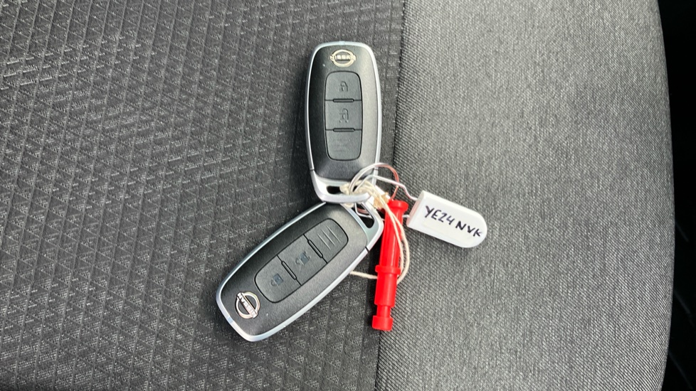 Nissan Qashqai 1.5 E-Power N-Connecta 5dr Auto Hybrid Hatchback - Image 20