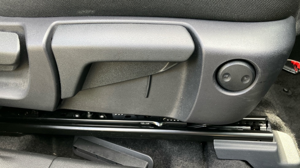 Nissan Qashqai 1.5 E-Power N-Connecta 5dr Auto Hybrid Hatchback - Image 29