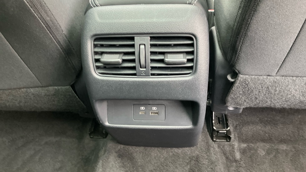 Nissan Qashqai 1.5 E-Power N-Connecta 5dr Auto Hybrid Hatchback - Image 39