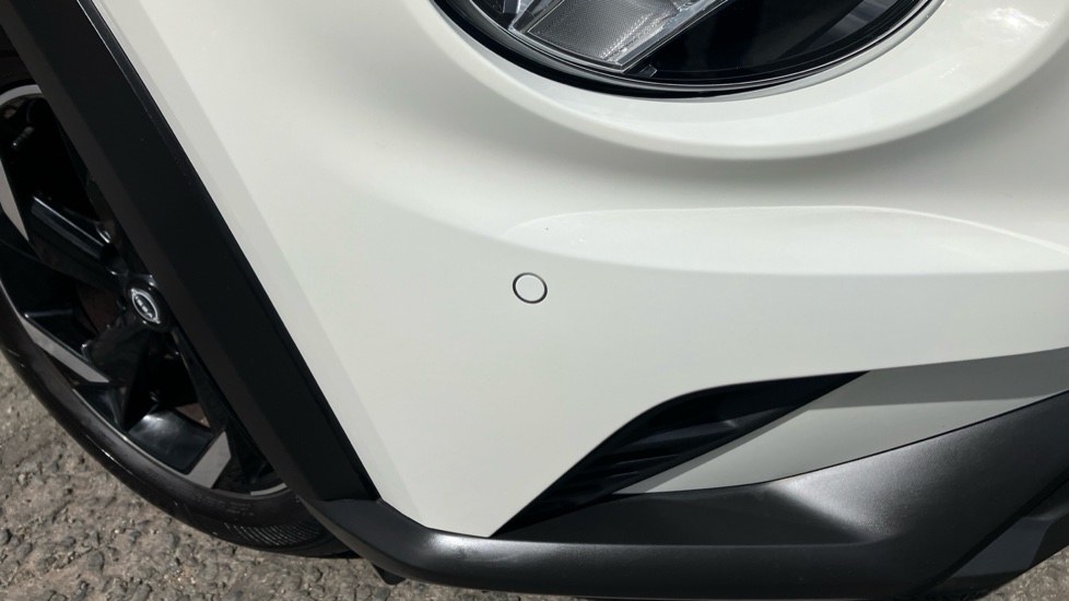 Nissan Juke 1.6 Hybrid N-Connecta 5dr Auto Hybrid Hatchback - Image 21