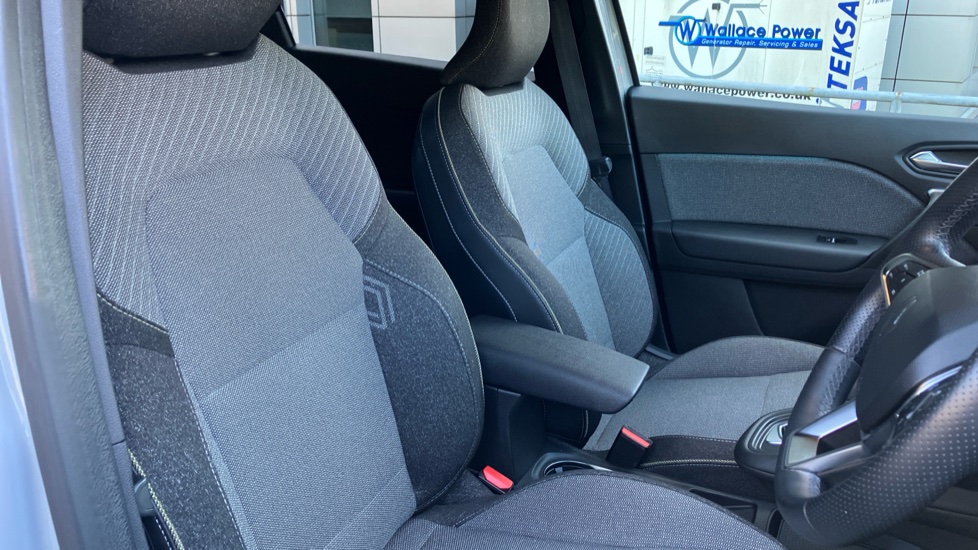 Renault Symbioz 1.6 E-Tech FHEV 145 Techno 5dr Auto Hybrid Estate - Image 27