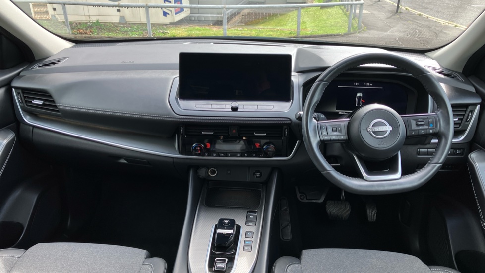 Nissan Qashqai 1.5 E-Power N-Connecta 5dr Auto Hybrid Hatchback - Image 10