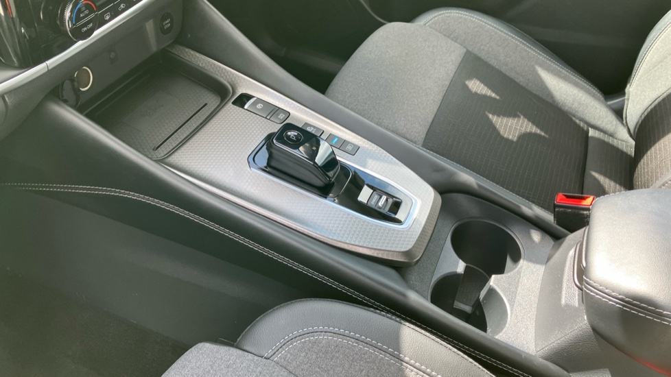 Nissan Qashqai 1.5 E-Power N-Connecta 5dr Auto Hybrid Hatchback - Image 13