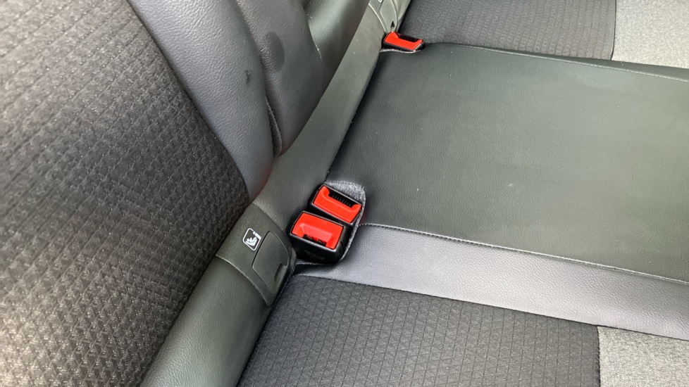 Nissan Qashqai 1.5 E-Power N-Connecta 5dr Auto Hybrid Hatchback - Image 17