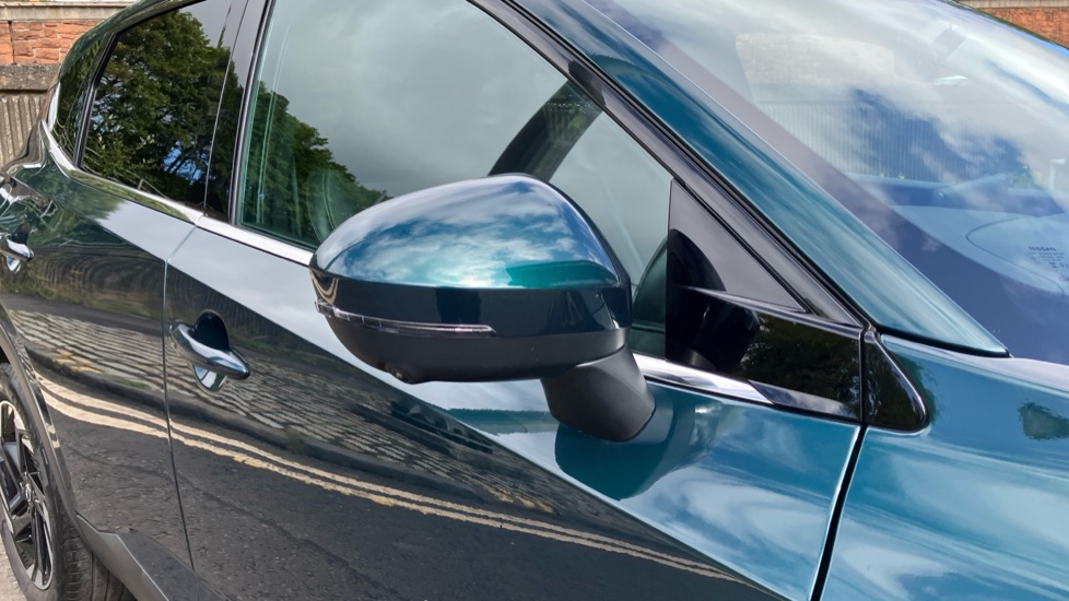 Nissan Qashqai 1.5 E-Power N-Connecta 5dr Auto Hybrid Hatchback - Image 22