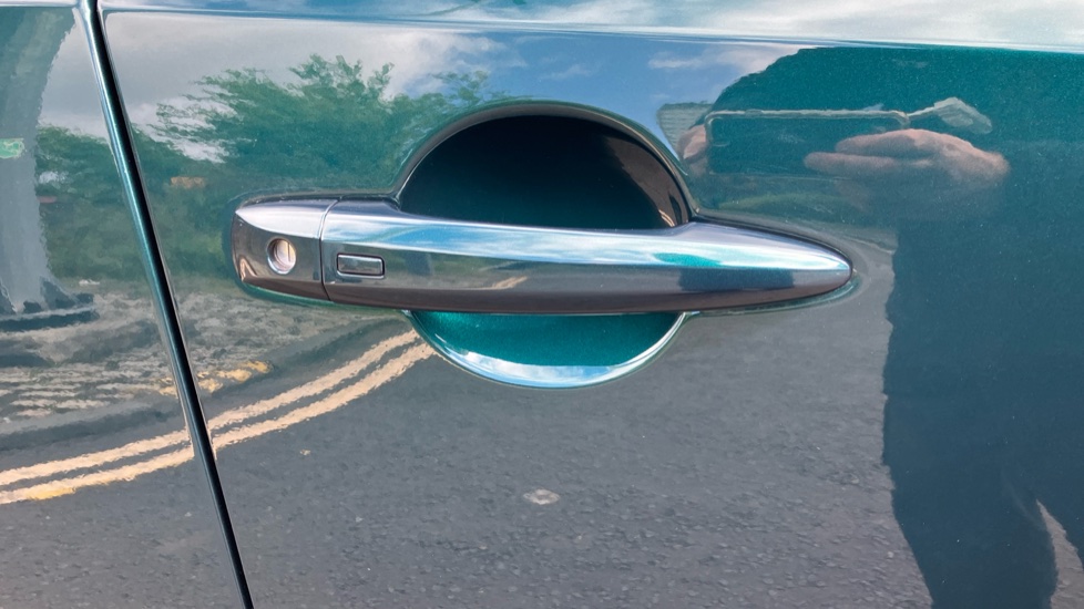 Nissan Qashqai 1.5 E-Power N-Connecta 5dr Auto Hybrid Hatchback - Image 23