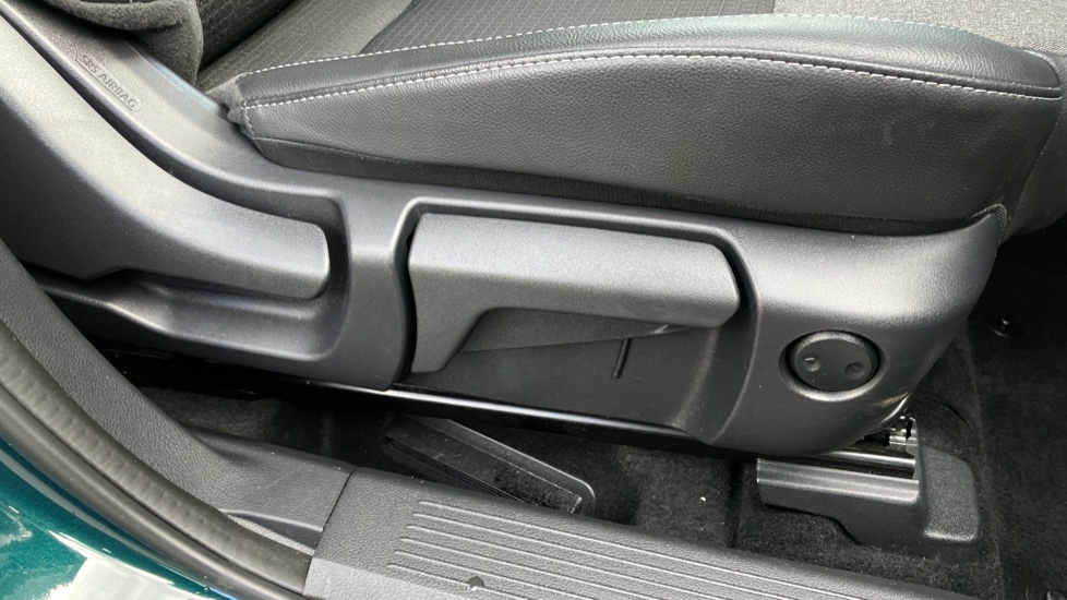 Nissan Qashqai 1.5 E-Power N-Connecta 5dr Auto Hybrid Hatchback - Image 28