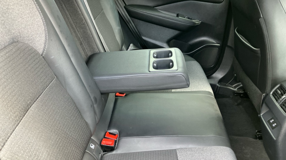 Nissan Qashqai 1.5 E-Power N-Connecta 5dr Auto Hybrid Hatchback - Image 33