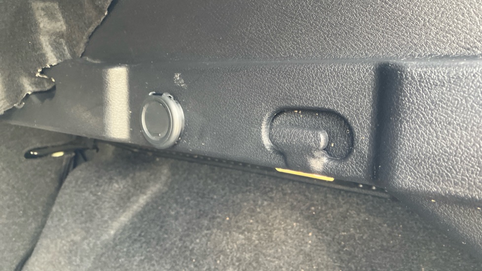 Nissan Qashqai 1.5 E-Power N-Connecta 5dr Auto Hybrid Hatchback - Image 35