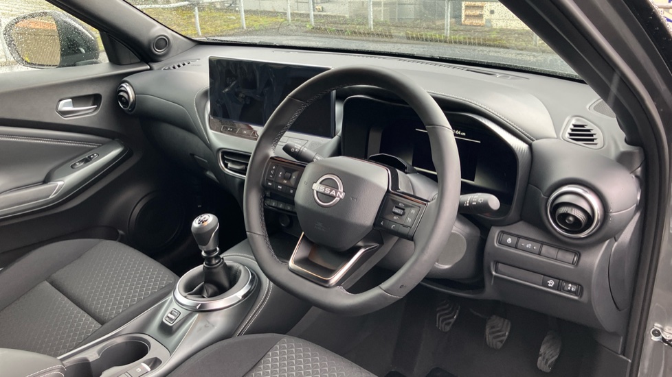 Nissan Juke 1.0 DiG-T N-Connecta 5dr [Revised] Petrol Hatchback - Image 11