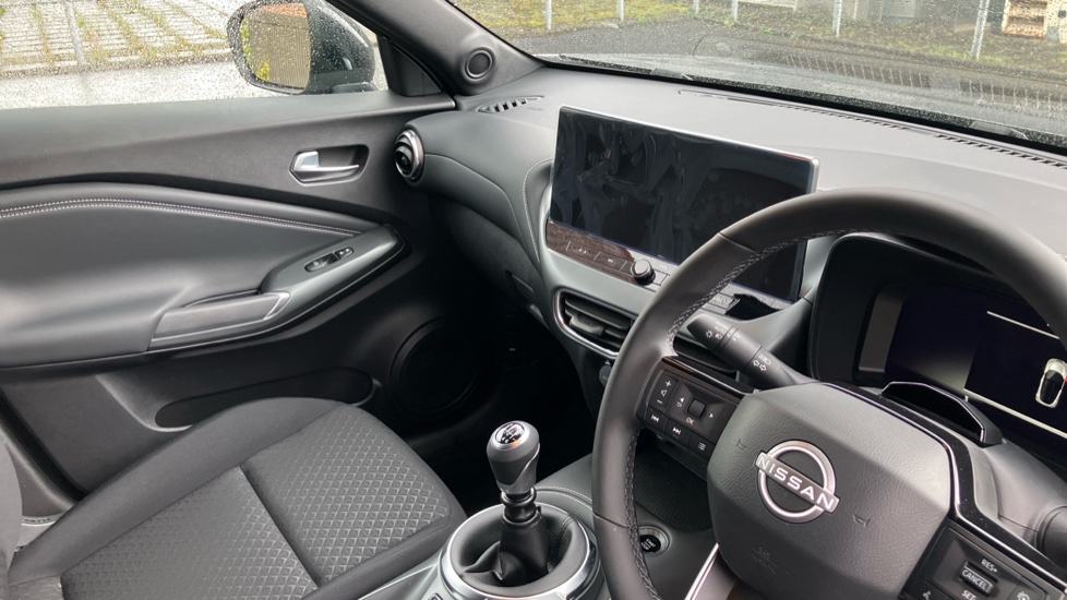Nissan Juke 1.0 DiG-T N-Connecta 5dr [Revised] Petrol Hatchback - Image 14