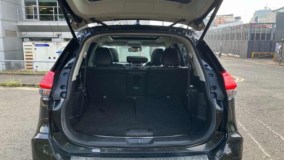 Nissan X-Trail 1.7 dCi Tekna 5dr [7 Seat] Diesel Station Wagon - Image 4