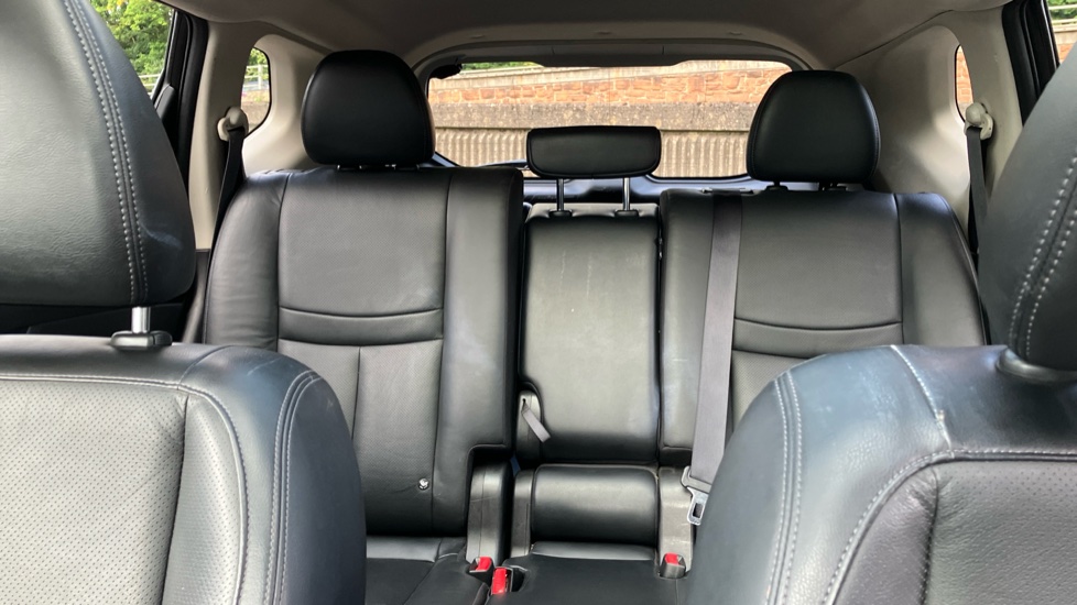 Nissan X-Trail 1.7 dCi Tekna 5dr [7 Seat] Diesel Station Wagon - Image 15