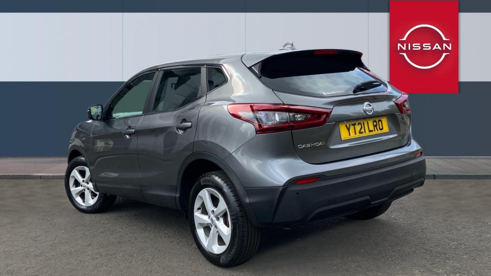 Nissan Qashqai 1.3 DiG-T 160 [157] Acenta Premium 5dr DCT Petrol Hatchback - Image 2