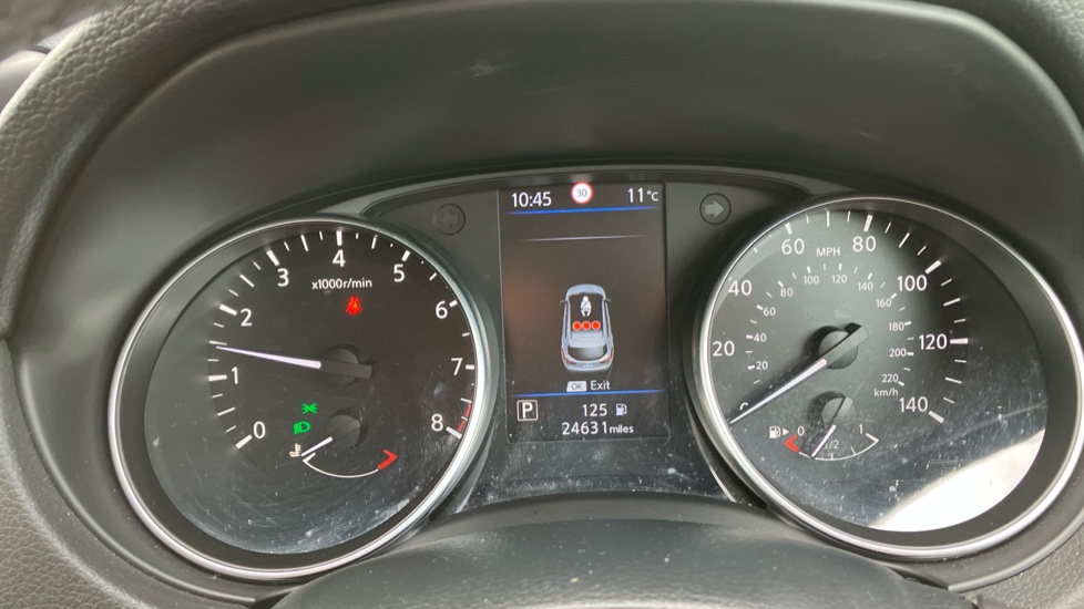 Nissan Qashqai 1.3 DiG-T 160 [157] Acenta Premium 5dr DCT Petrol Hatchback - Image 18
