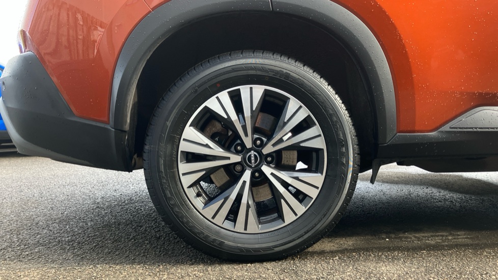 Nissan X-Trail 1.5 E-Power E-4orce 213 N-Connecta 5dr Auto Hybrid Station Wagon - Image 7