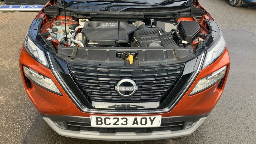 Nissan X-Trail 1.5 E-Power E-4orce 213 N-Connecta 5dr Auto Hybrid Station Wagon - Image 8