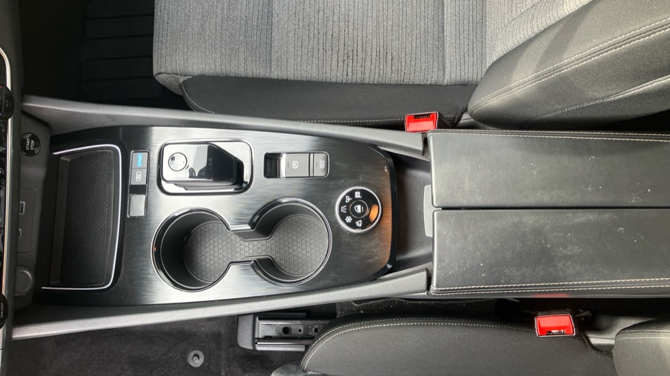 Nissan X-Trail 1.5 E-Power E-4orce 213 N-Connecta 5dr Auto Hybrid Station Wagon - Image 23
