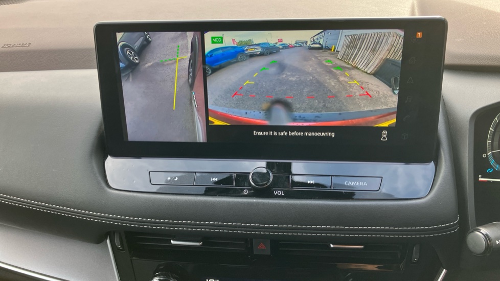 Nissan X-Trail 1.5 E-Power E-4orce 213 N-Connecta 5dr Auto Hybrid Station Wagon - Image 37