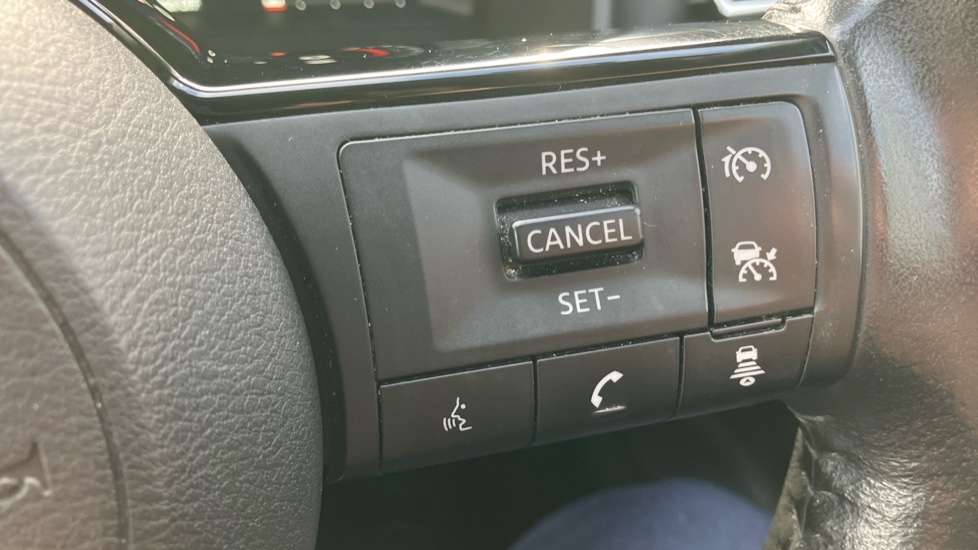 Nissan X-Trail 1.5 E-Power E-4orce 213 N-Connecta 5dr Auto Hybrid Station Wagon - Image 41
