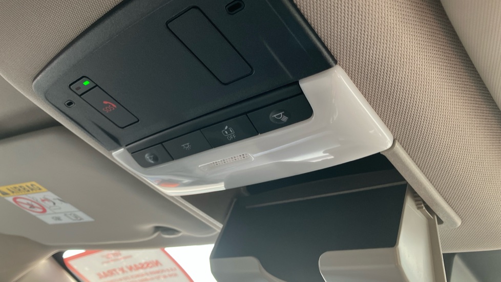 Nissan X-Trail 1.5 E-Power E-4orce 213 N-Connecta 5dr Auto Hybrid Station Wagon - Image 48