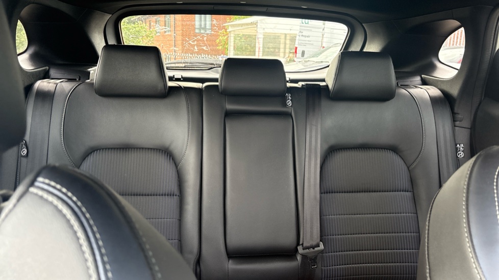 Nissan Qashqai 1.3 DiG-T MH Tekna 5dr Petrol Hatchback - Image 15