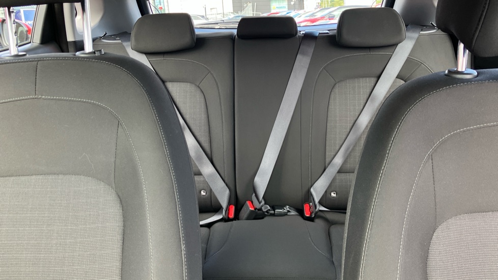 Hyundai KONA 1.0 TGDi 48V MHEV SE Connect 5dr Petrol Hatchback - Image 15