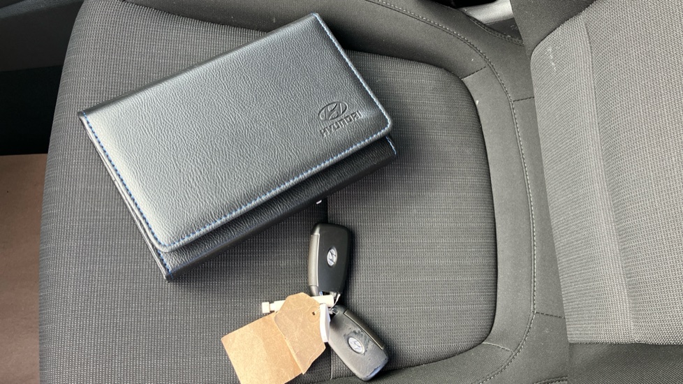 Hyundai KONA 1.0 TGDi 48V MHEV SE Connect 5dr Petrol Hatchback - Image 19
