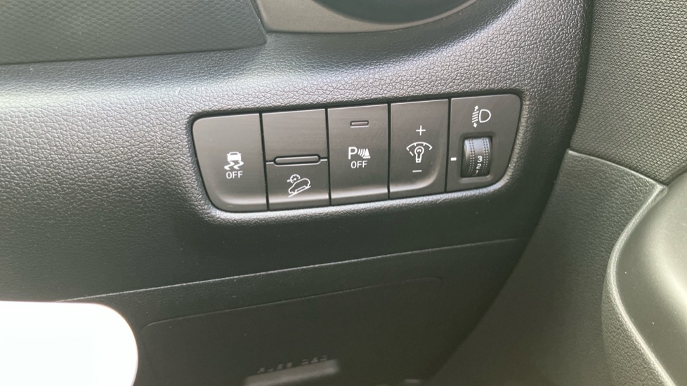 Hyundai KONA 1.0 TGDi 48V MHEV SE Connect 5dr Petrol Hatchback - Image 25