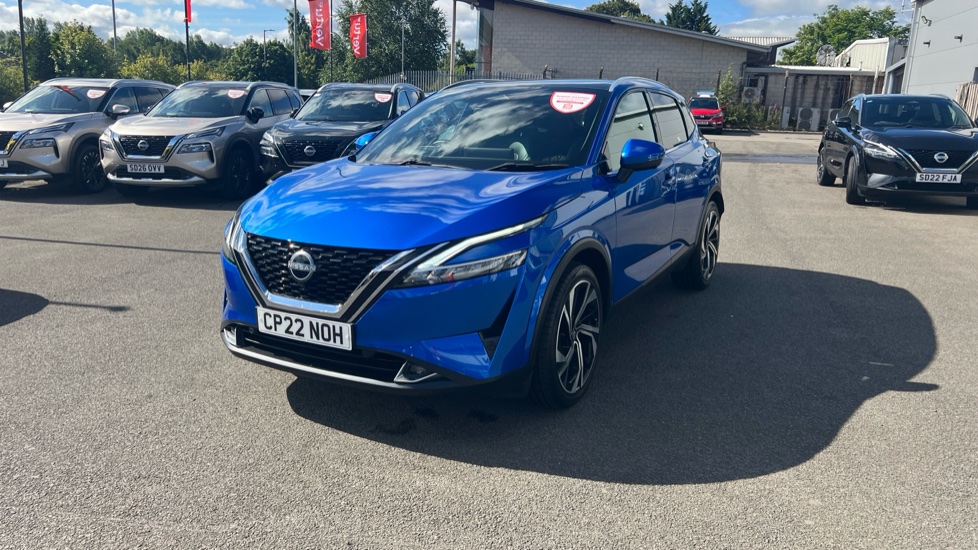 Nissan Qashqai 1.3 DiG-T MH 158 Tekna+ 5dr Xtronic Petrol Hatchback - Image 40