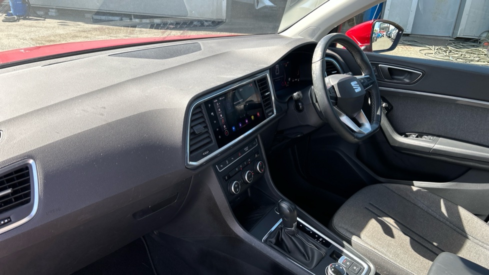 SEAT Ateca 1.5 TSI EVO SE Technology 5dr DSG Petrol Estate - Image 9