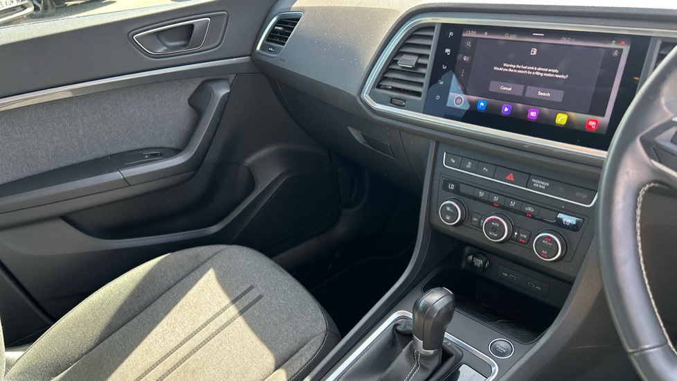 SEAT Ateca 1.5 TSI EVO SE Technology 5dr DSG Petrol Estate - Image 14