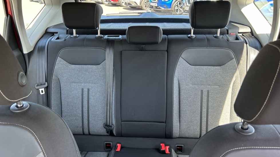 SEAT Ateca 1.5 TSI EVO SE Technology 5dr DSG Petrol Estate - Image 15
